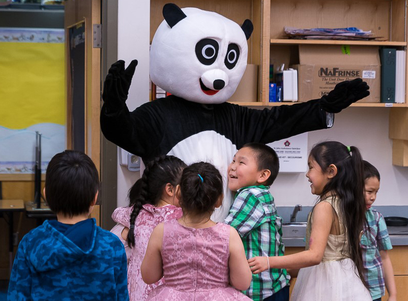 Kung Fu Panda Kugluktuk.jpg (386 KB)